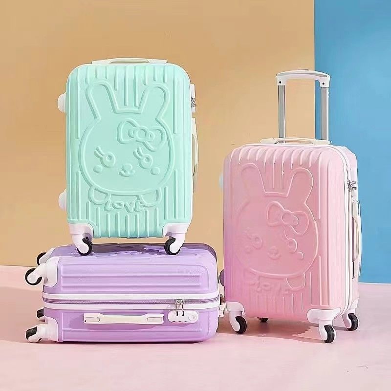 Compagna di viaggio elegante: valigia per ragazze con custodia di trucco per avventure eleganti
