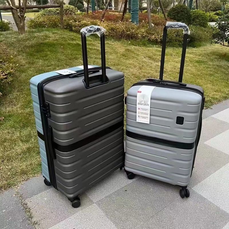Produttore Custom Airplane Trolley Portatile Outdoor Fashion Hard Shell PP Set di bagagli da viaggio