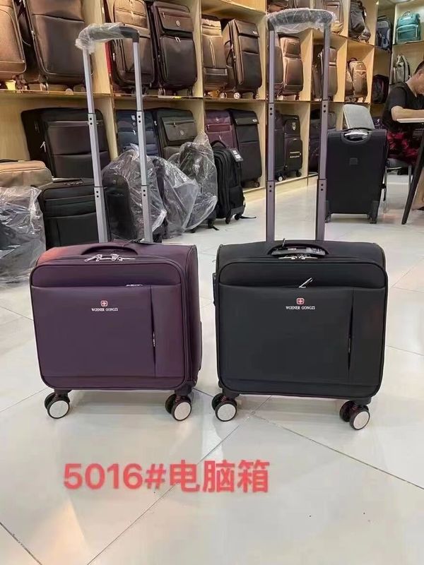 OEM ODM Viaggi Escursioni all'aperto Acquedotto Scuola Informatica Interlayer Sport Zaino