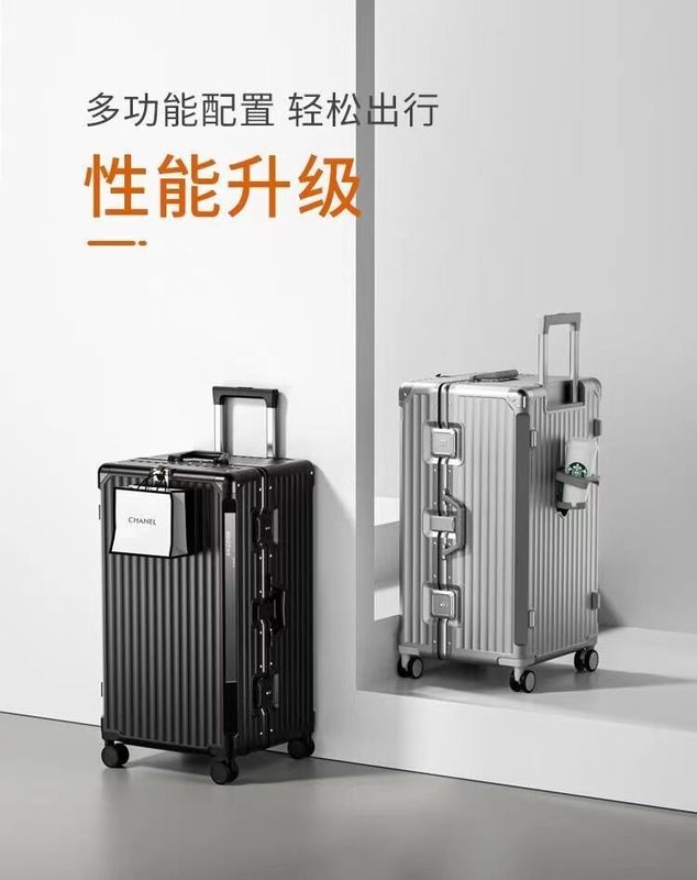 Factory Carry On Bracket Portatore di tazze da viaggio Carry On Luggage With Laptop Pocket Valigia multifunzionale