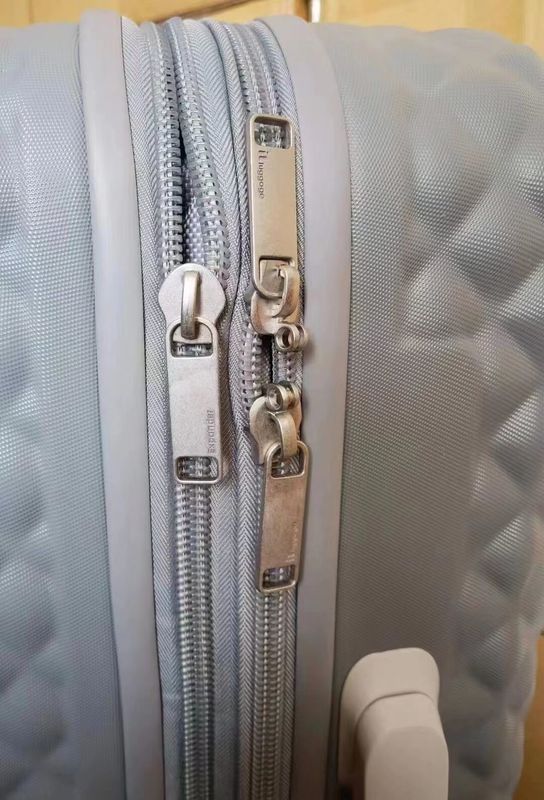 Ingrosso Barato Grande Durable Luxury Hard PP Portatile Trolley Valigie Borse di viaggio Set di bagagli