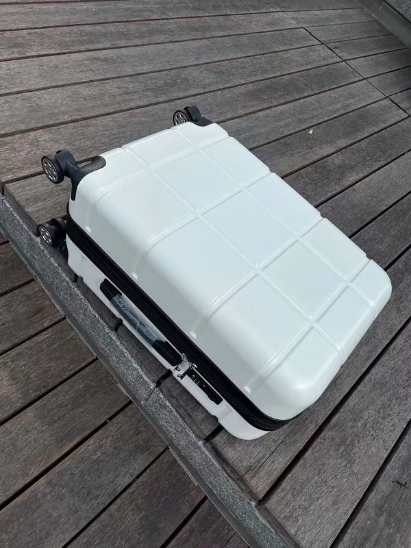 Nuovo design Portatile ABS+PC Set bagagli Conchiglie rigide Sacchetti da viaggio Set valigie