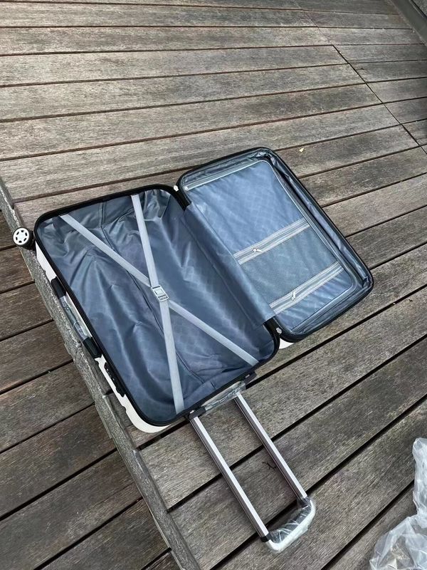 Nuovo design Portatile ABS+PC Set bagagli Conchiglie rigide Sacchetti da viaggio Set valigie