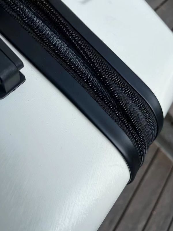 Nuovo design Portatile ABS+PC Set bagagli Conchiglie rigide Sacchetti da viaggio Set valigie