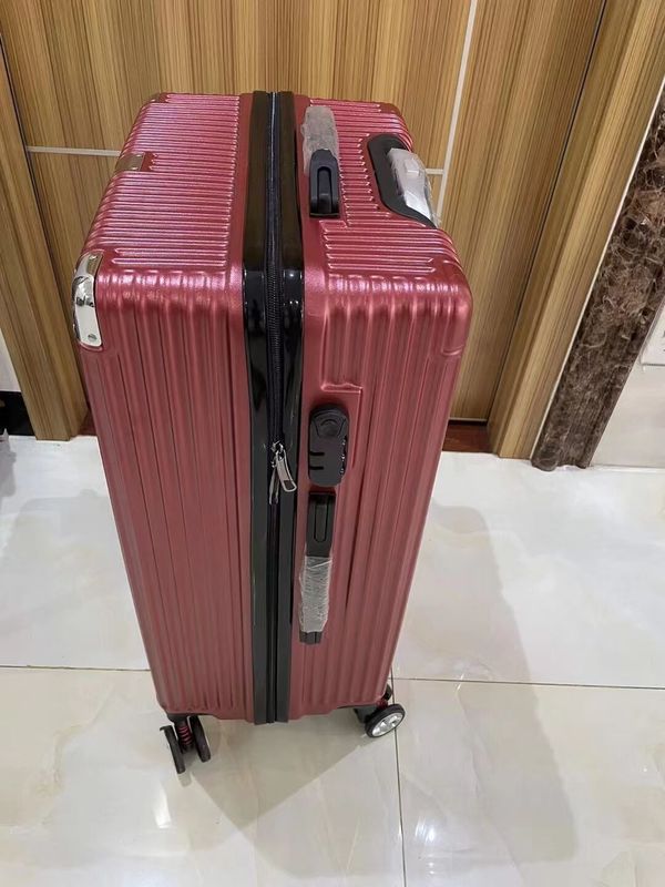 In ingrosso Cassa valigia Set bagagli da viaggio per all'aria aperta Logo stampato su misura 26
