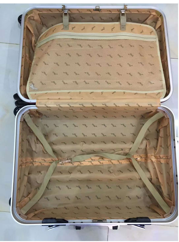 Qualità elevata 4 ruote doppie Conchiglia rigida PC Cornice in alluminio Tsa Serratura Adulto Viaggiatore Valigie rosse Bagagli