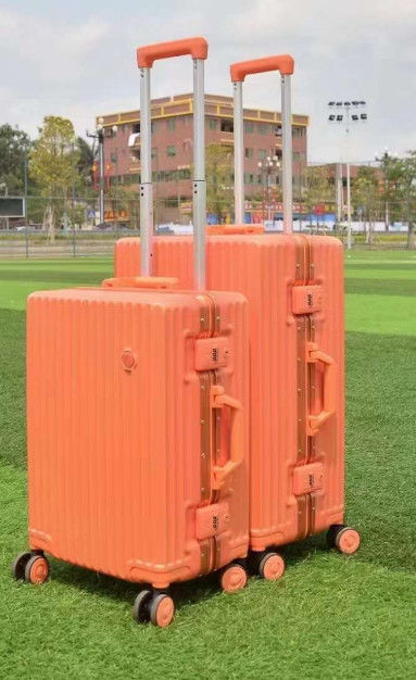 High-End Custom Travel Baggage Set 20' 24' 26' ABS PC Valigia in alluminio Bagaglio di lavoro