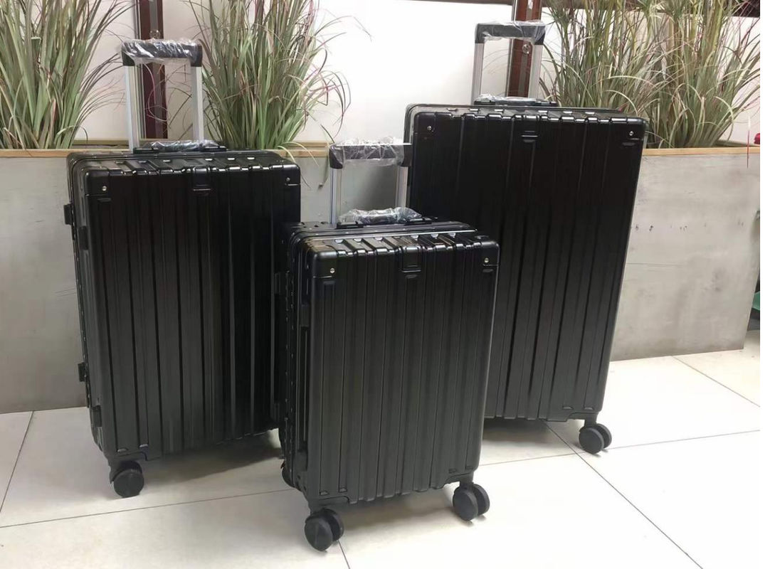 Nuovi arrivati portano con sé bagagli Carrozzina di viaggio a guscio duro 4 ruote a giratore Valigia leggera con serratura TSA