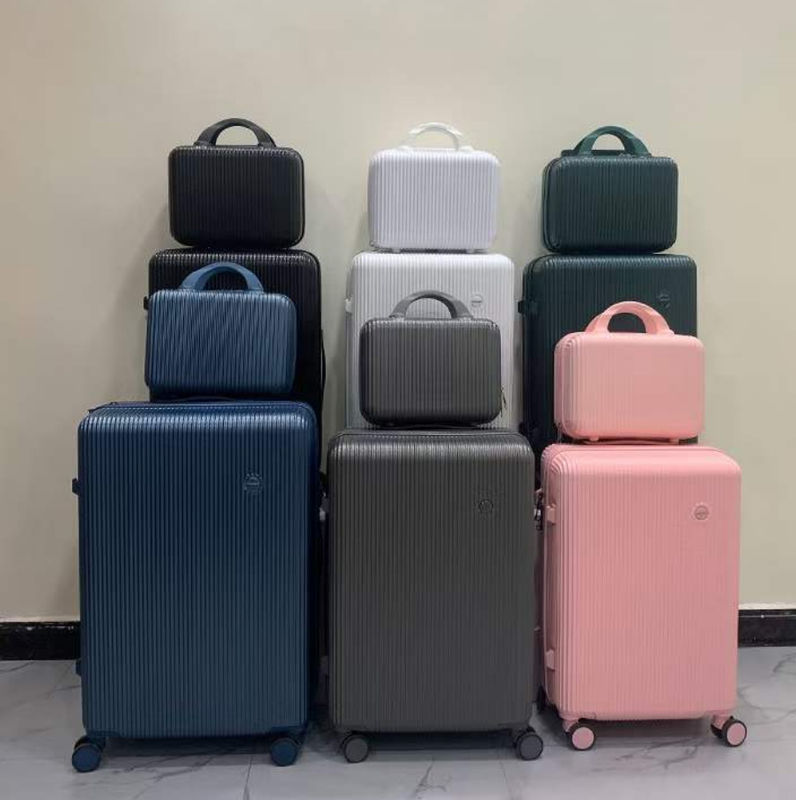 Zipper Frame USB Port Set di bagagli con porta bicchiere Portafogli di viaggio Valigia ABS di alta qualità