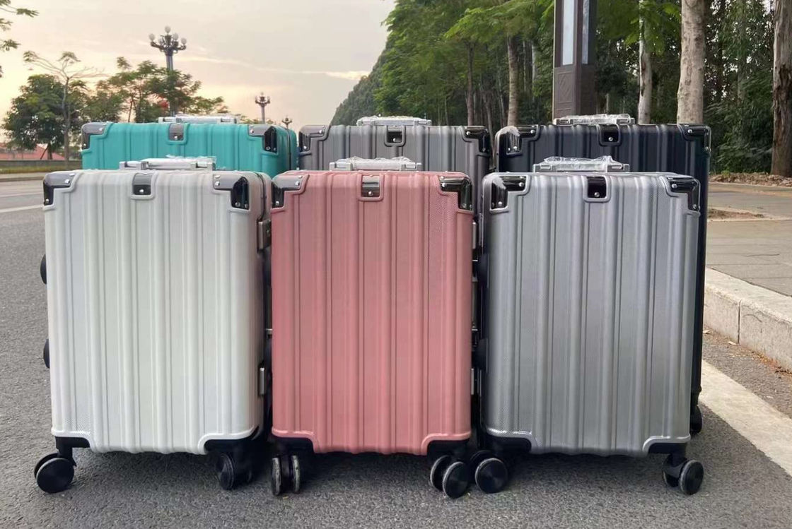 Nuovo bagaglio con le ruote per il lato rigido bagaglio verticale valigia rotabile leggero per il viaggio vacanza